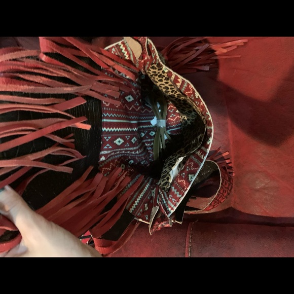 Cowhide Purse 🐮❤️ - Picture 2 of 4